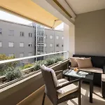 Cecilia Apartment, Private Parking Included Appartamento