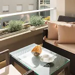 Appartamento Cecilia Apartment, Private Parking Included
