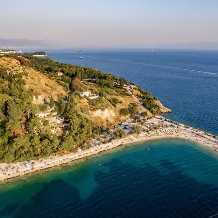 Appartamento Cecilia Apartment, Private Parking Included