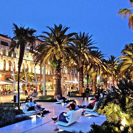 Cecilia Apartment, Private Parking Included Apartman Split