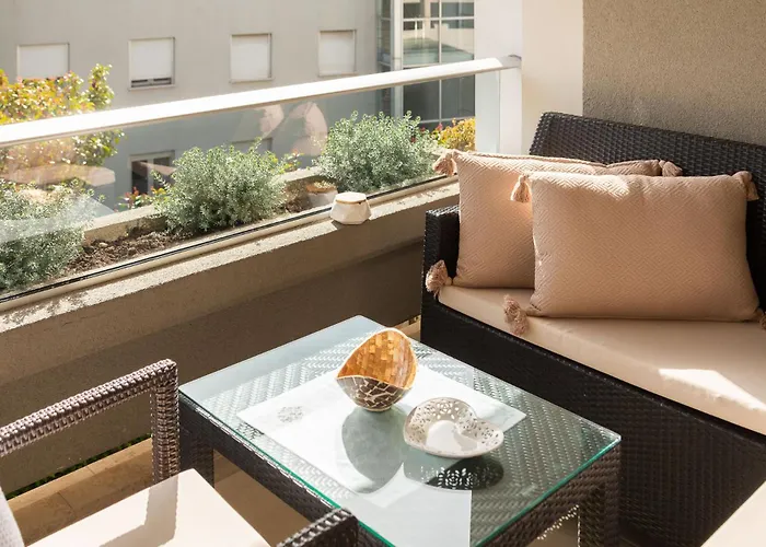 Appartement Cecilia Apartment, Private Parking Included