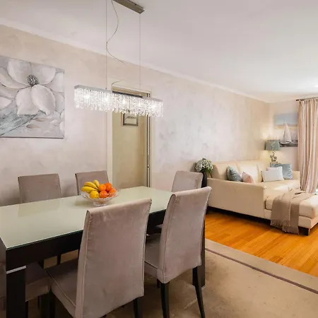 Cecilia Apartment Split
