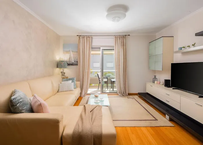Cecilia Apartment, Private Parking Included * Split