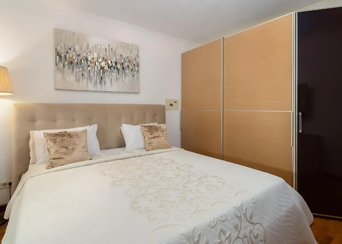 Appartement Cecilia Apartment, Private Parking Included Split